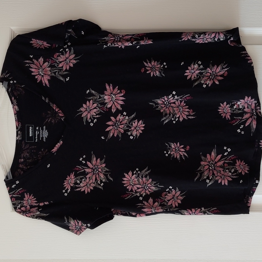Sonoma The Everyday Tee